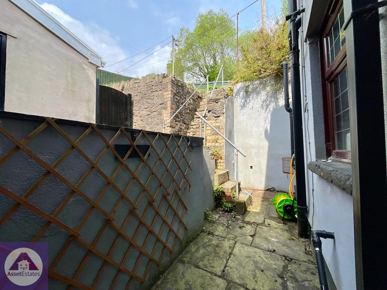 Elmslea, Pantddu Road, Aberbeeg, photo 23
