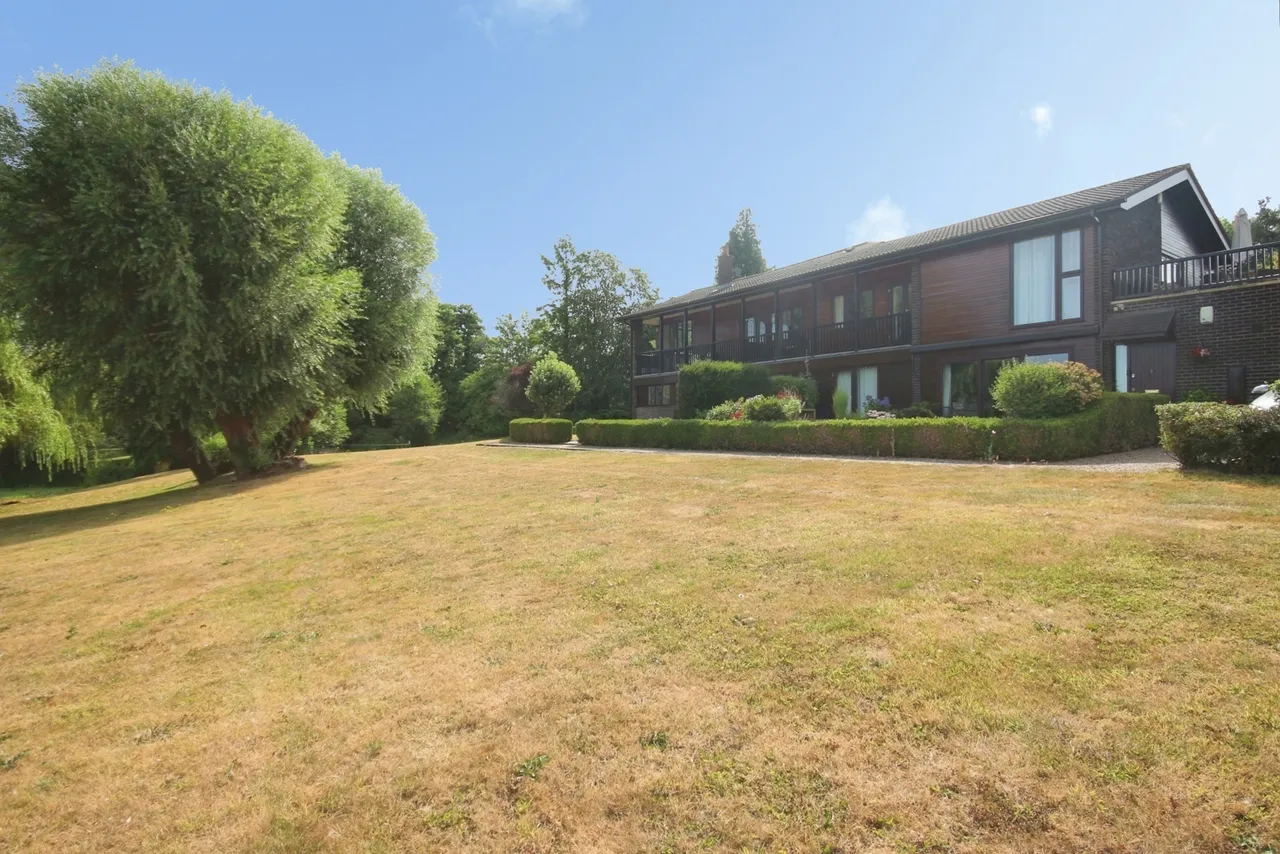Stoneleigh Road, Bubbenhall, CV8, photo 15
