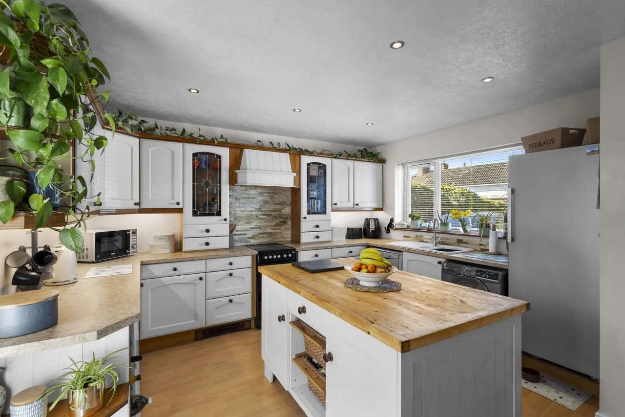 The Maples School Lane, Swinford, LE17, photo 6