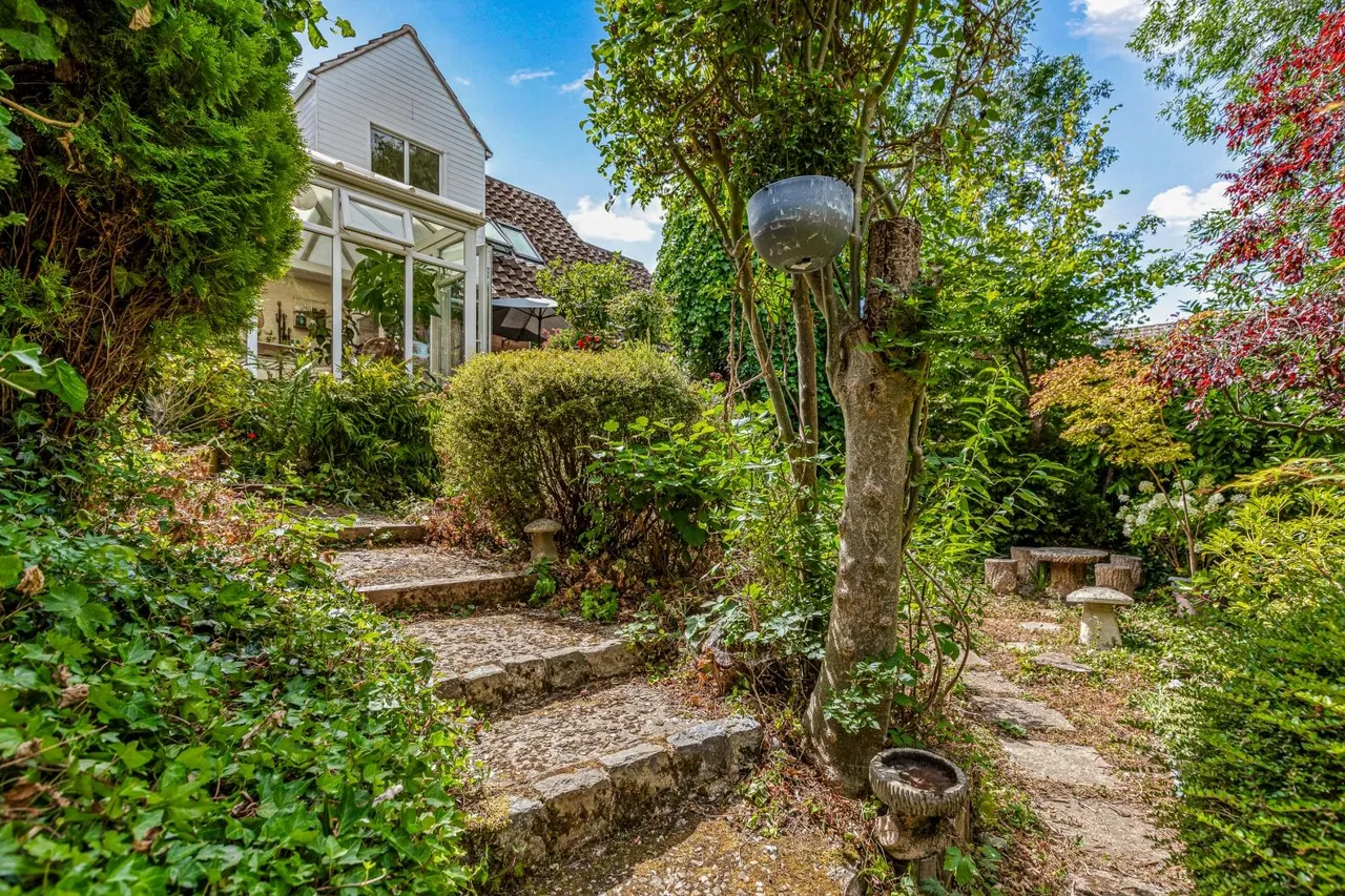 The Maples School Lane, Swinford, LE17, photo 25