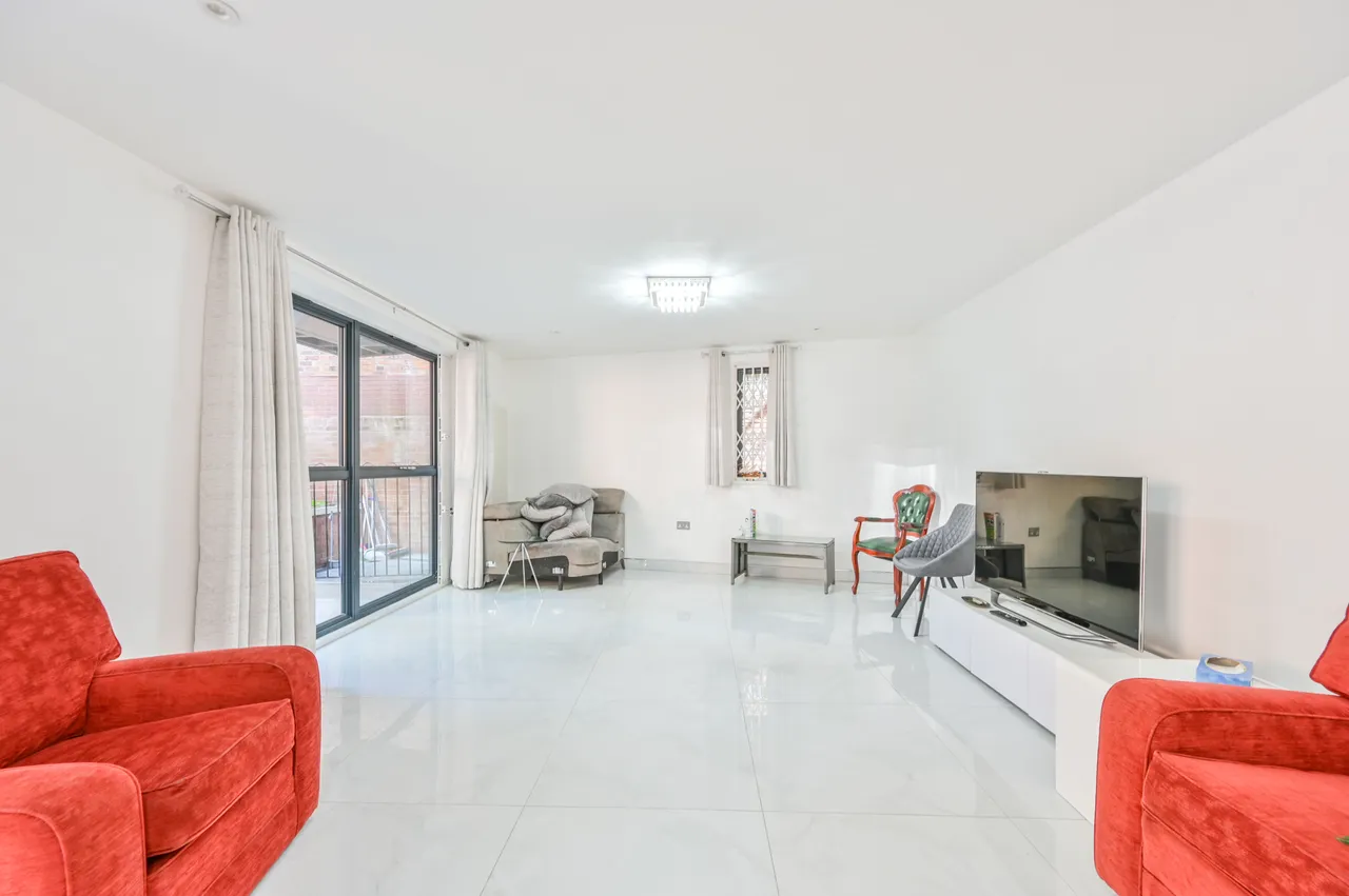 10a, Mapesbury Road, LONDON, photo 10