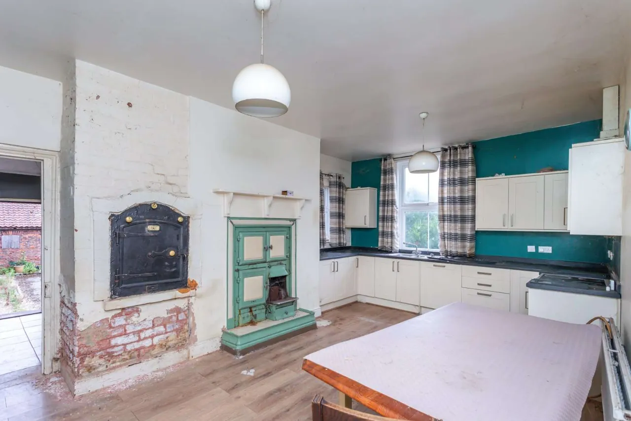 Ozendyke Manor, Ozendyke, Tadcaster, North Yorkshire, LS24 9DZ, photo 9