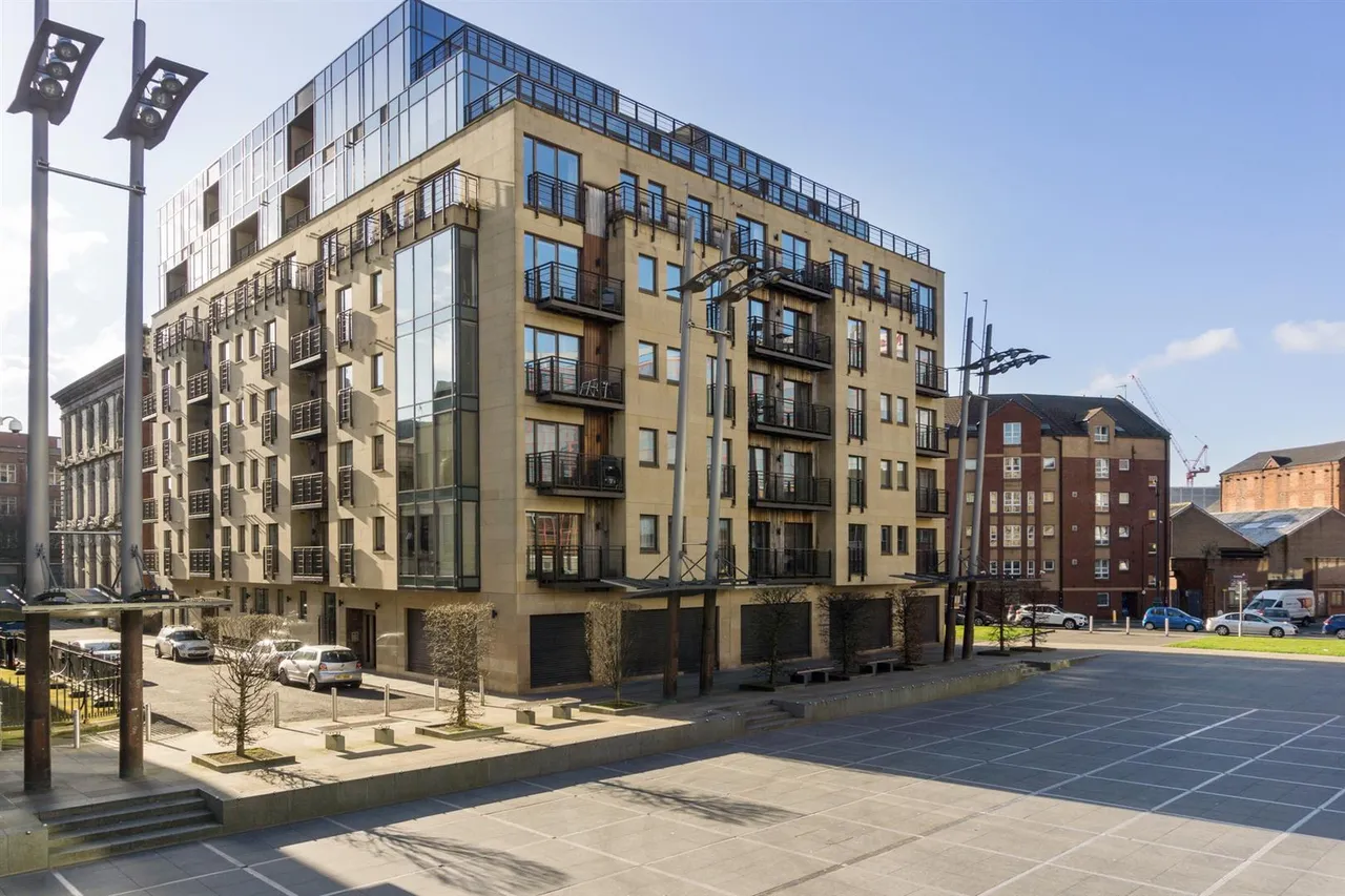 1 bed flat for sale, Ulster Street, Belfast, BT1