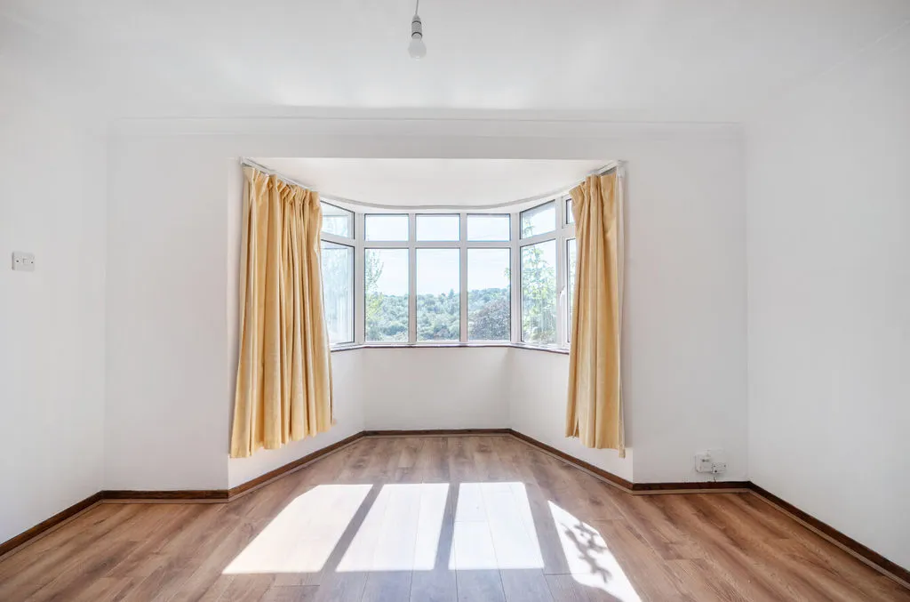 Roffey Close, Purley CR8 4BH, photo 4