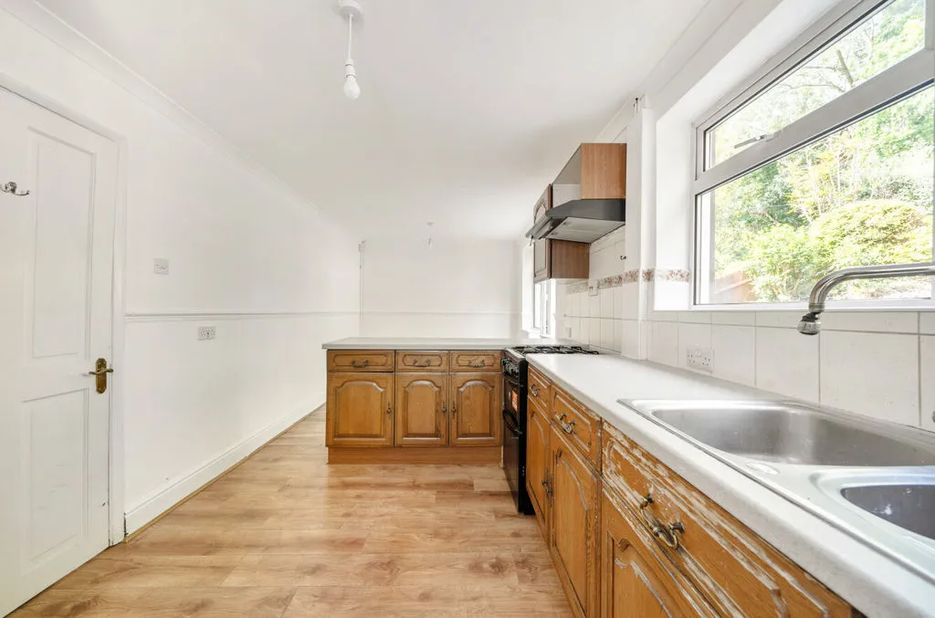 Roffey Close, Purley CR8 4BH, photo 7
