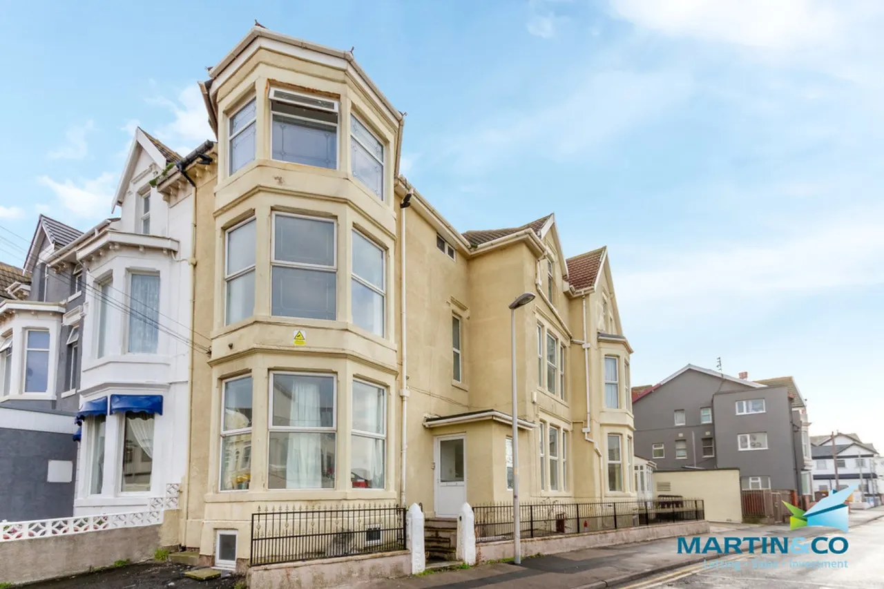 Simpson Street, Blackpool FY4, photo 10