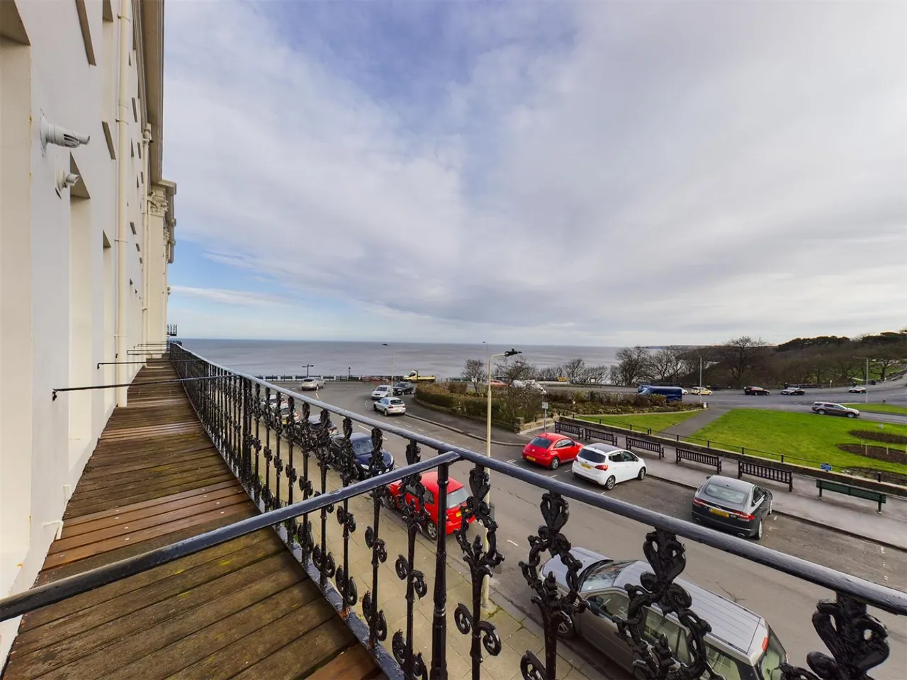 Prince Of Wales Terrace, Scarborough, YO11, photo 6