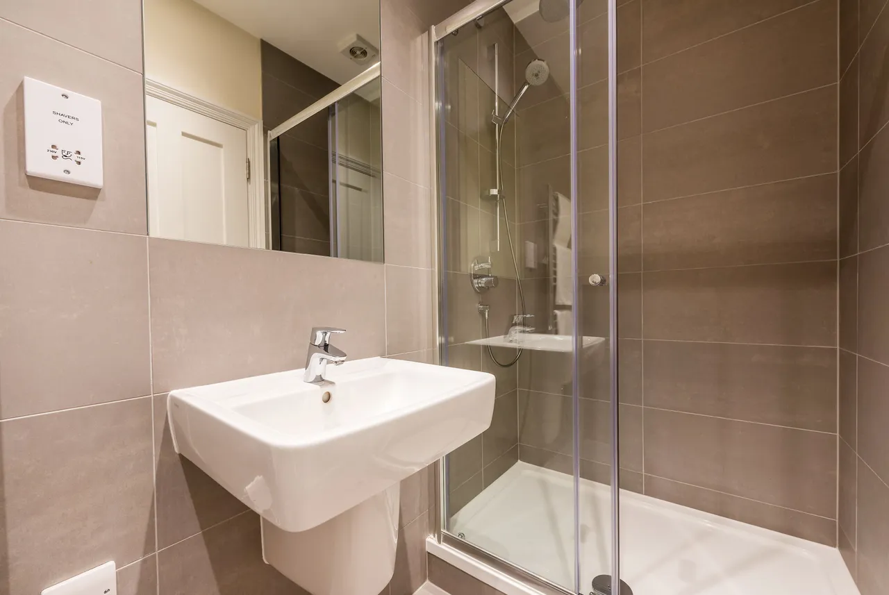 55 Hamlet Gardens, London, photo 6