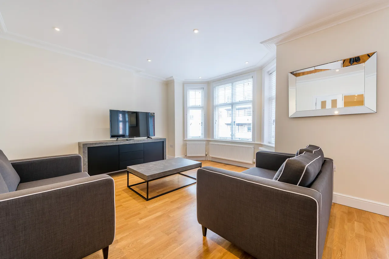 55 Hamlet Gardens, London, photo 7