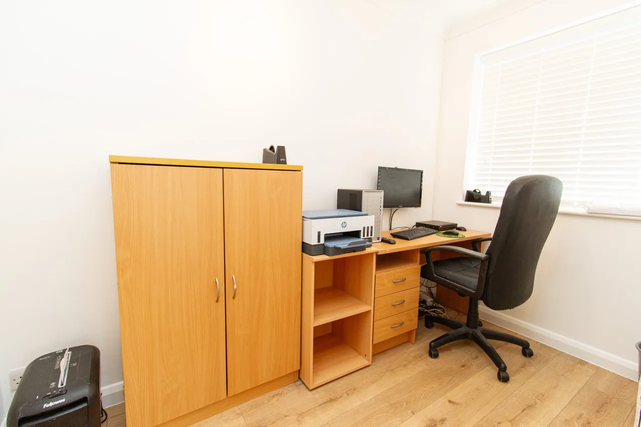 Andrews Close, Church Crookham, Fleet, GU52 6HF, photo 8