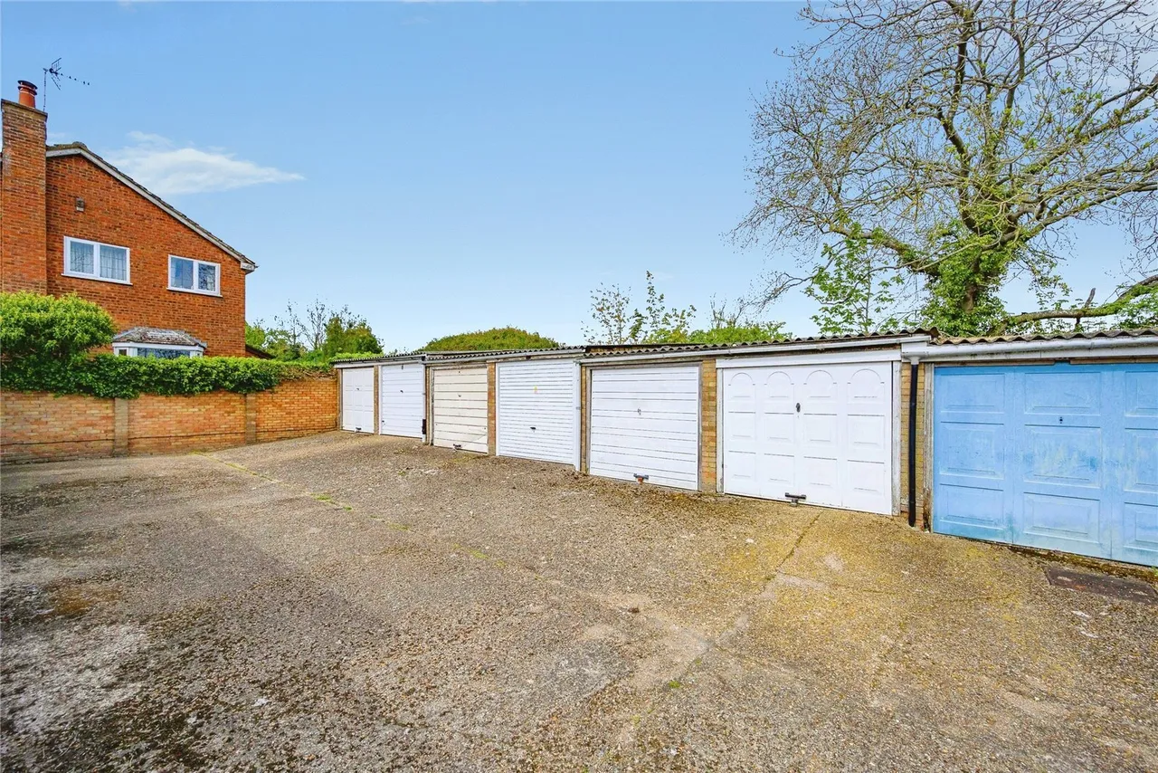 Salters Way, Dunstable, Bedfordshire, LU6, photo 14
