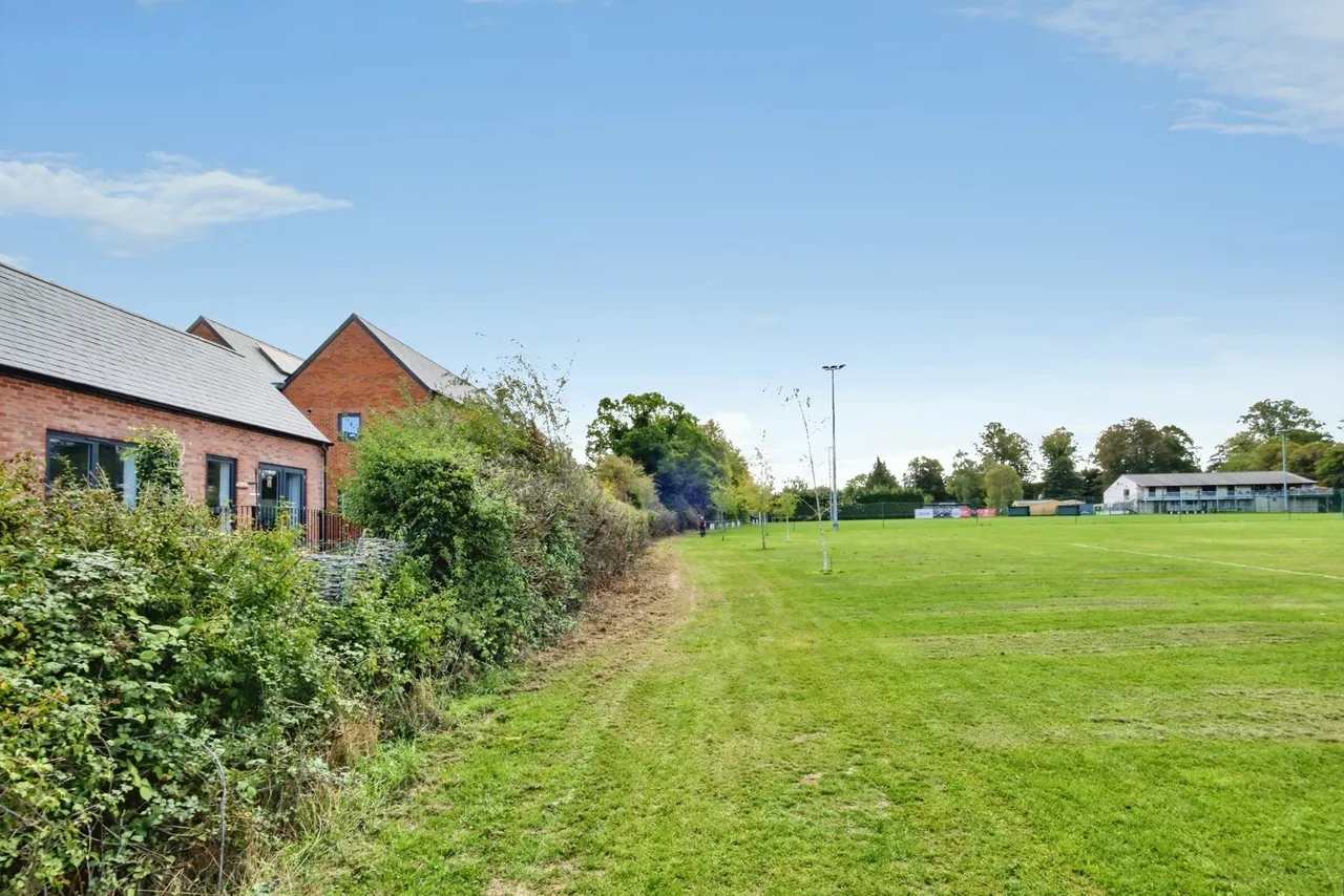 Huxley Drive, Alresford, SO24, photo 17