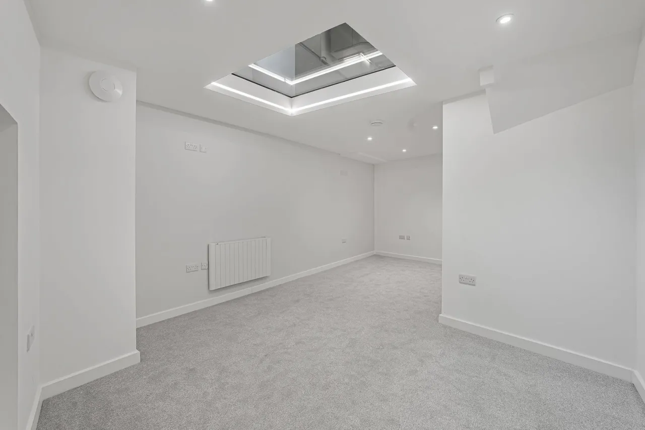 London Road, Central Cheltenham, GL52, photo 7