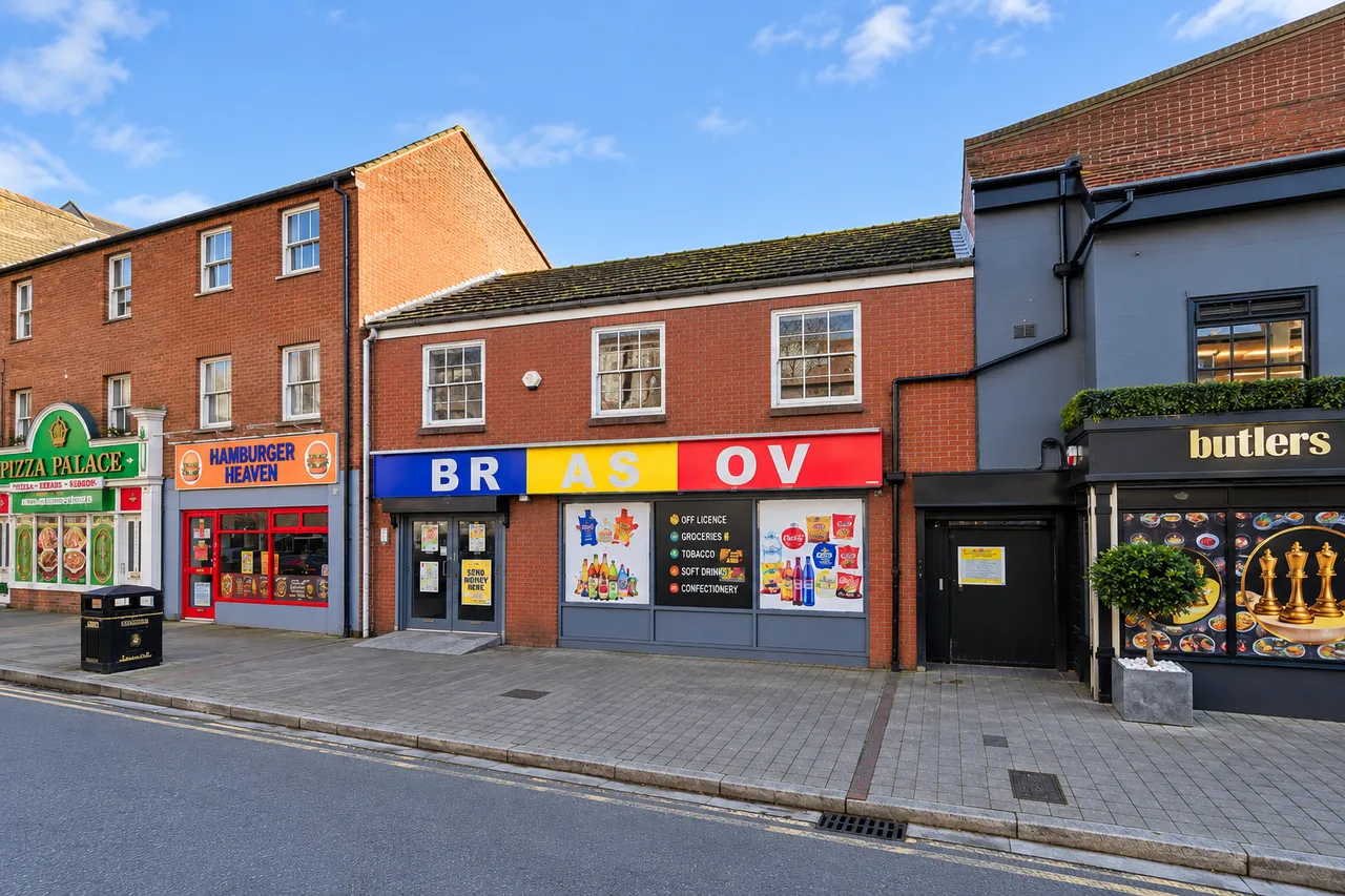 2 bed flat to rent, Eastgate Street, Gloucester, GL1