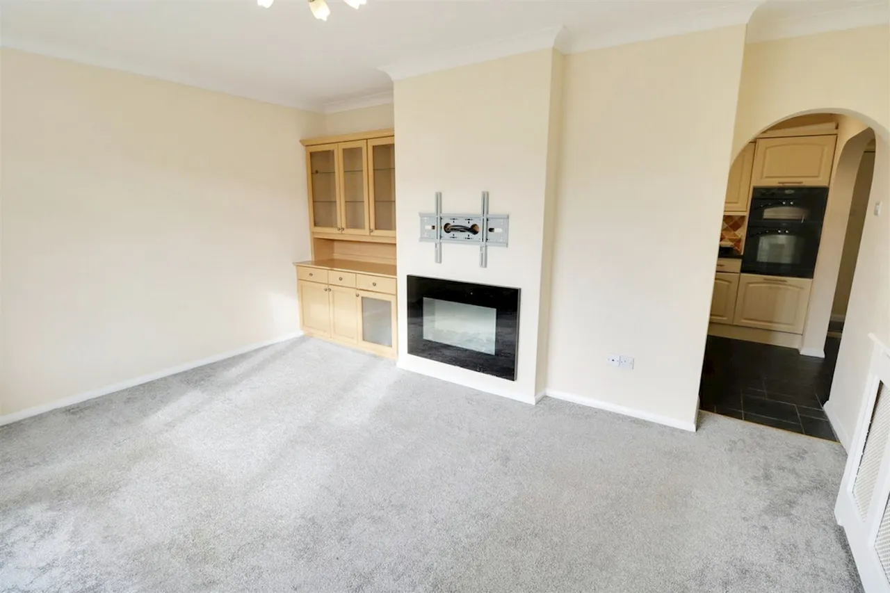 Romford, Outer London, RM3, photo 6