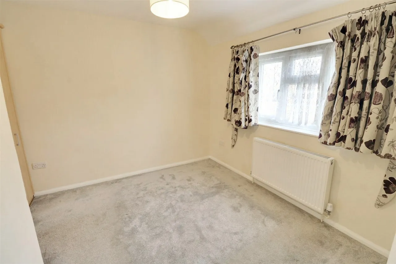 Romford, Outer London, RM3, photo 18