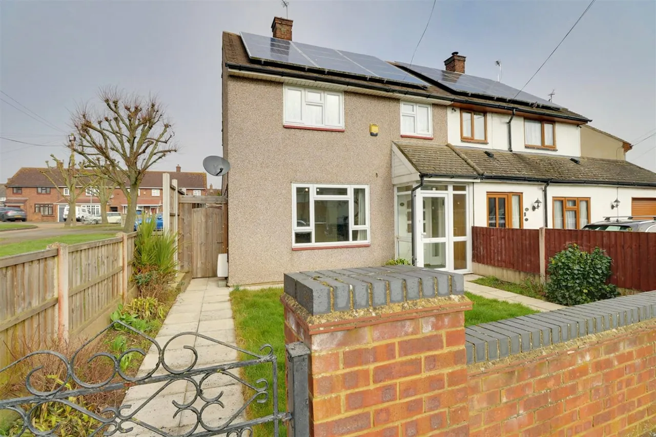Romford, Outer London, RM3, photo 31