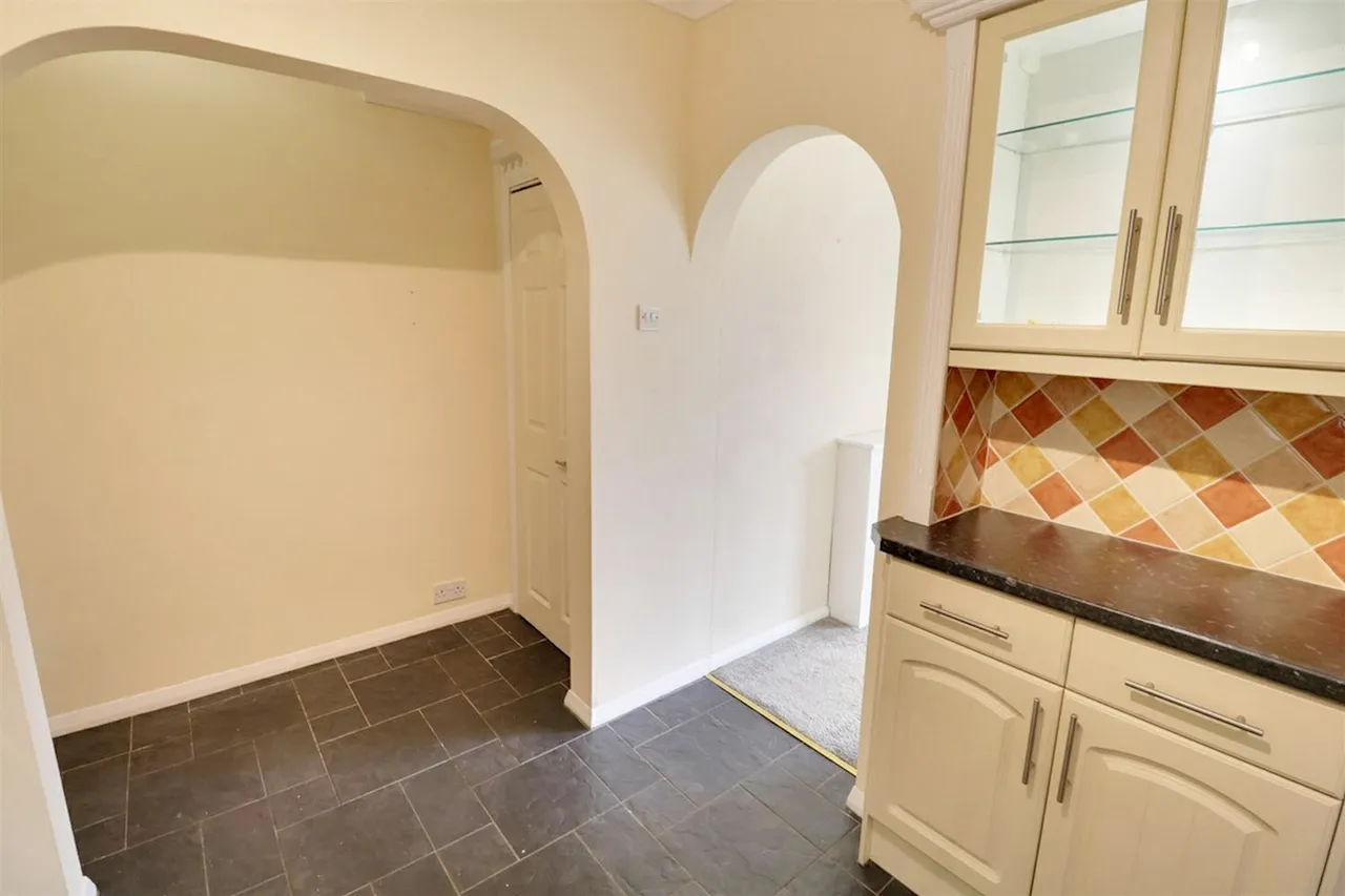 Romford, Outer London, RM3, photo 12