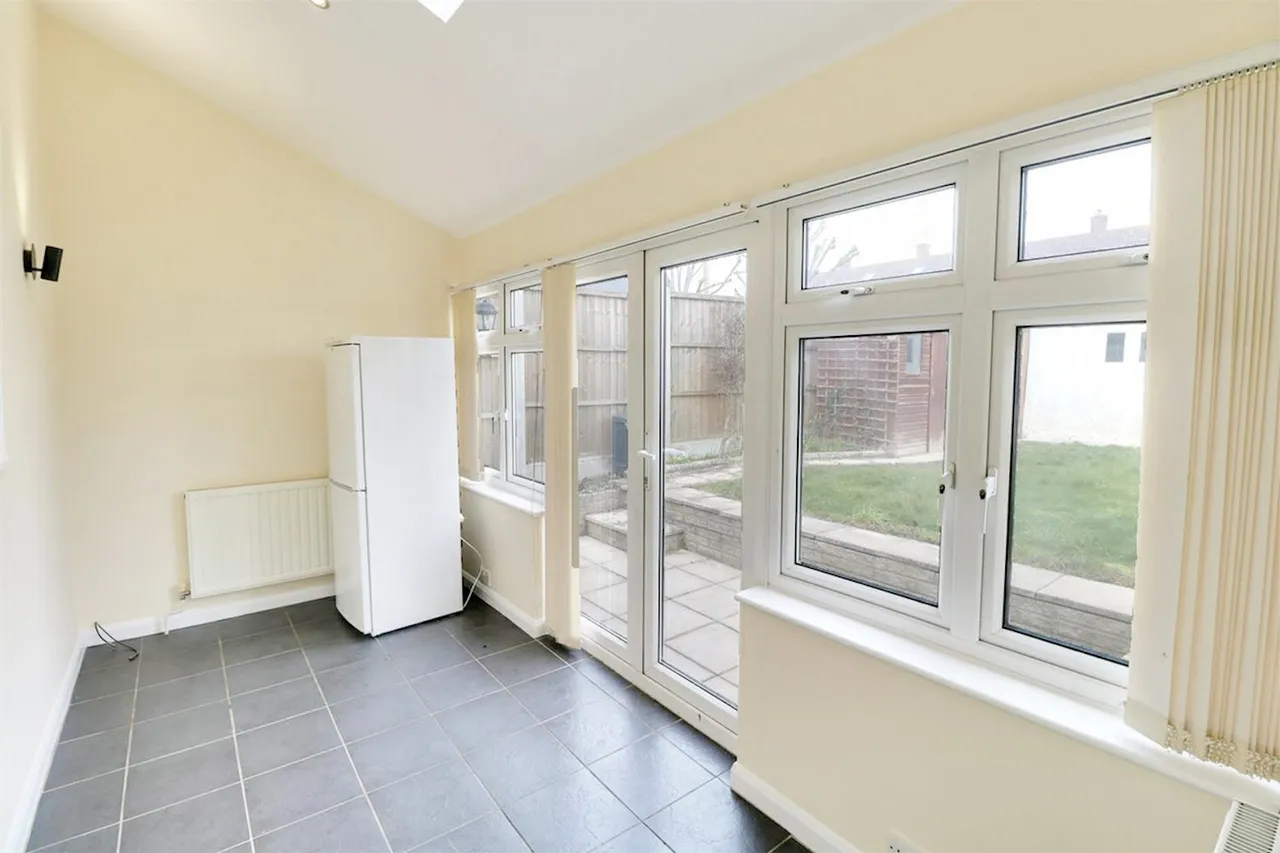Romford, Outer London, RM3, photo 14