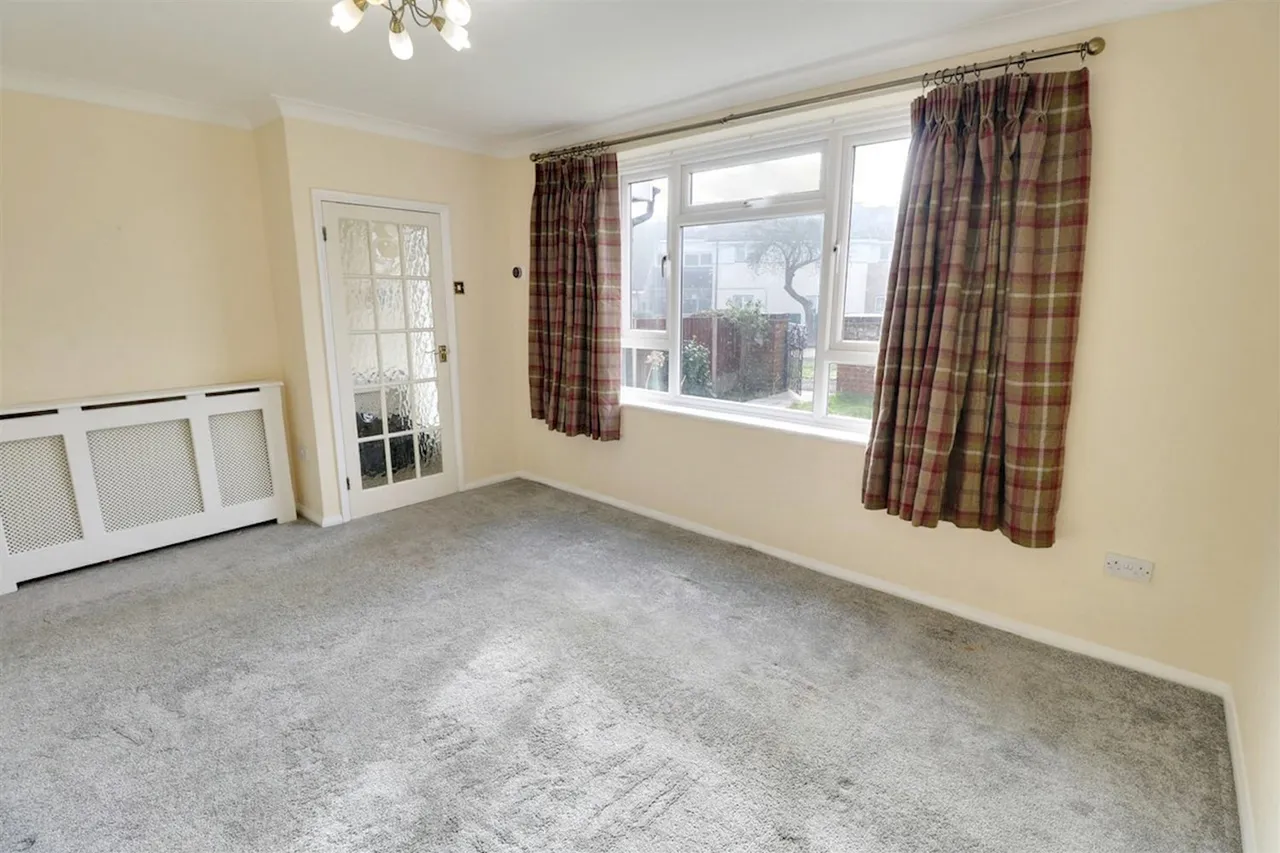 Romford, Outer London, RM3, photo 5