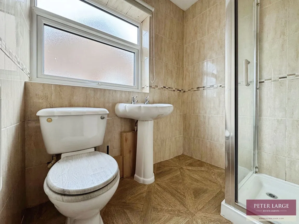 Golden Grove, Rhyl, Denbighshire, LL18 2RS, photo 8