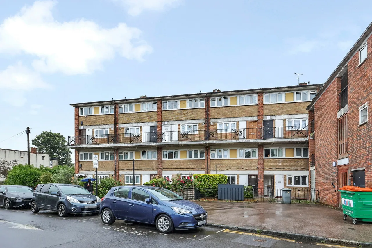 3 bed property for sale — 45 Maryland Street, Stratford, London, Greater London, E15 1JD
