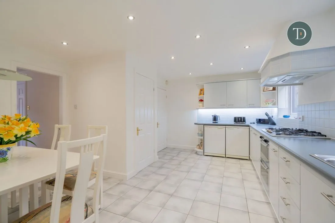 Acorn Drive, Whitby, CH65 6UF, photo 8