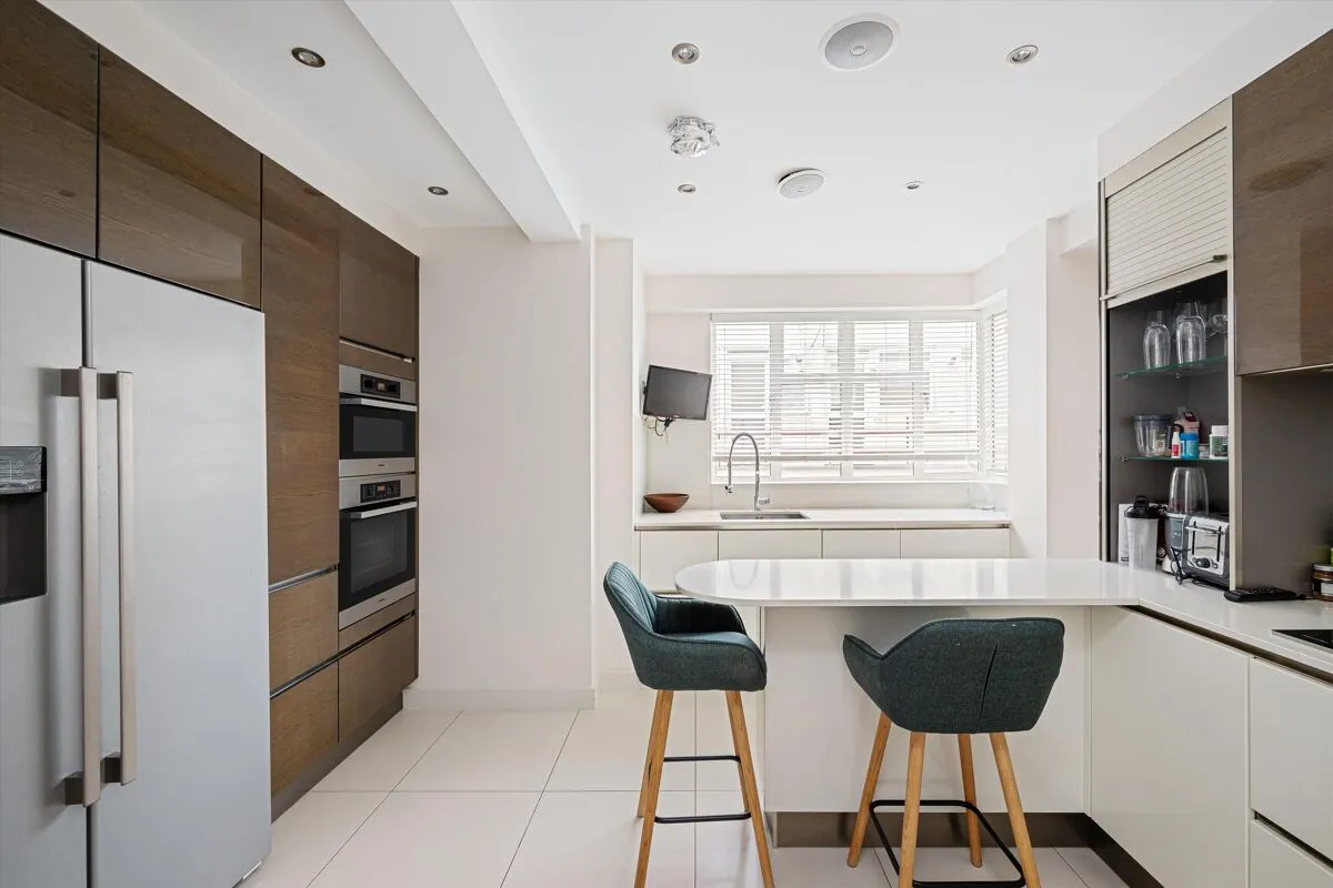 3 bed flat for sale, Prince Albert Road, St John's Wood, NW8