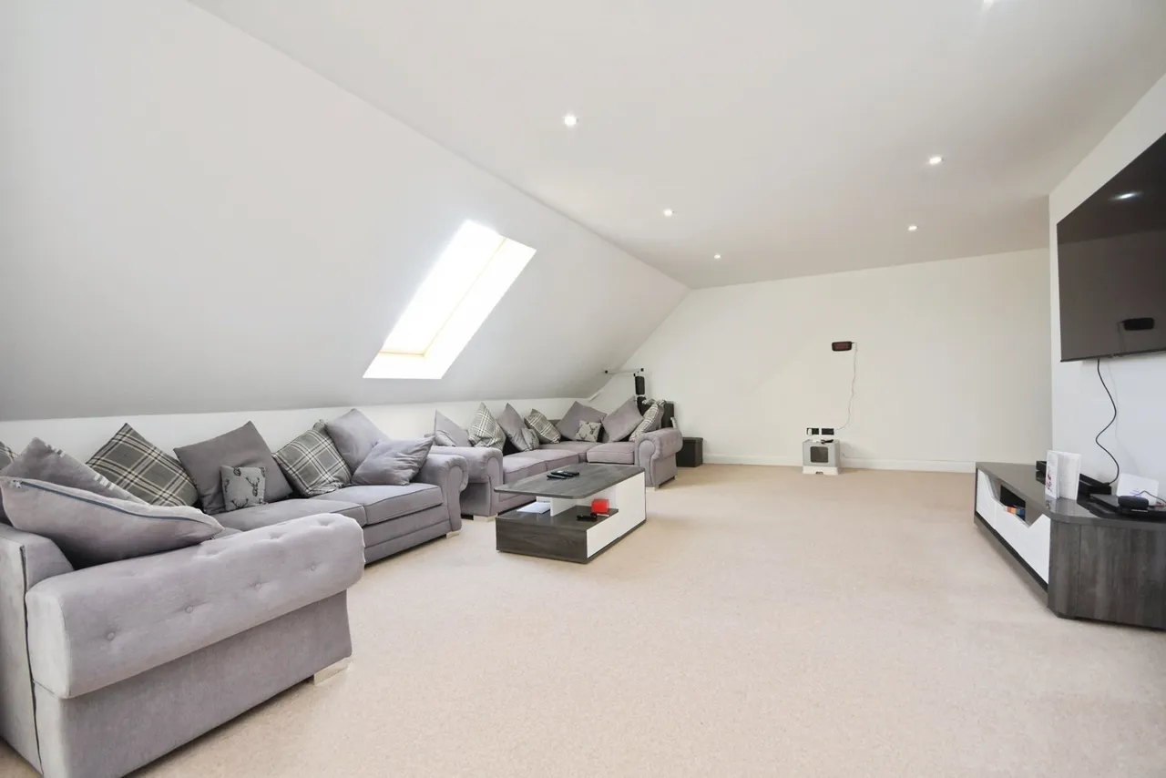 Lambeth Road, BENFLEET, Essex, SS7, photo 7
