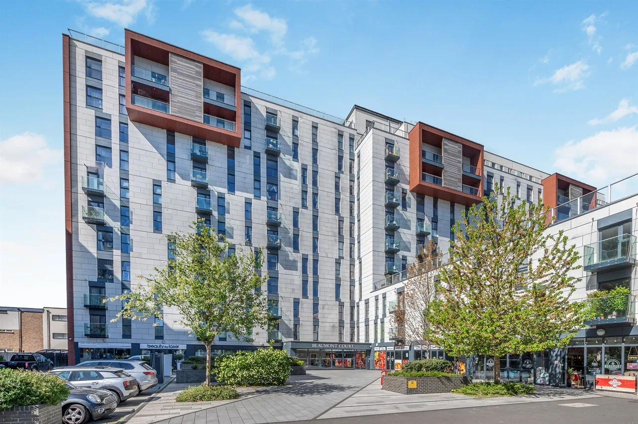 Victoria Avenue, Southend-On-Sea, SS2, photo 4
