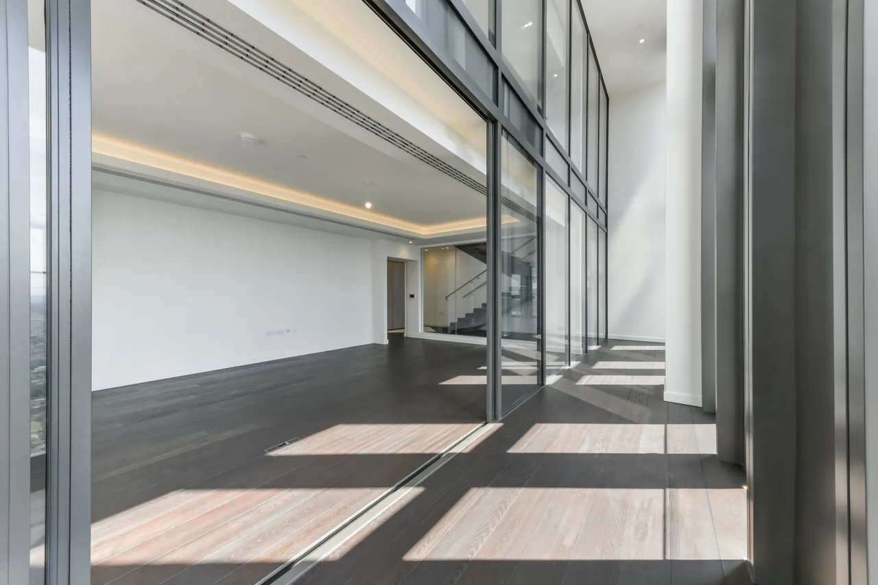 Damac Tower Nine Elms, London, SW8, photo 5