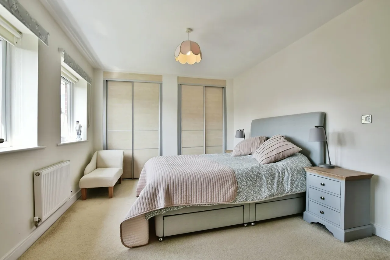 Ivynook Close, West Timperley, Altrincham, WA14, photo 7