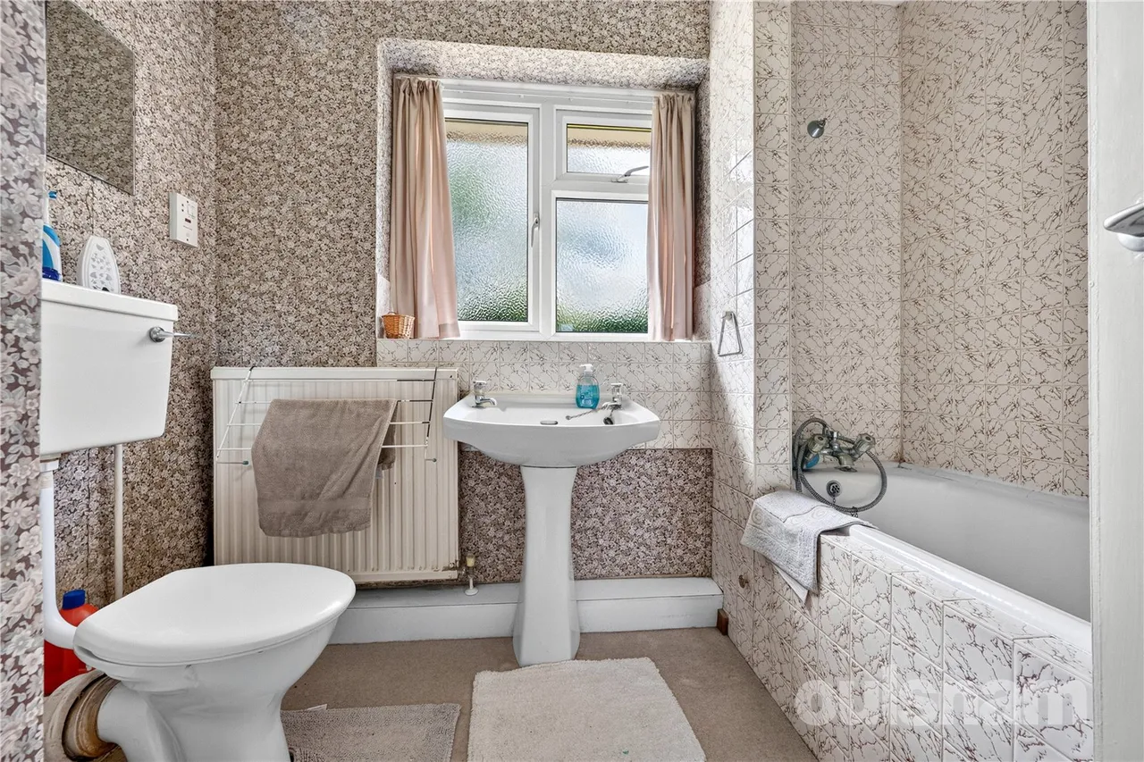 Blythesway, Alvechurch, Birmingham, Worcestershire, B48 7NB, photo 13