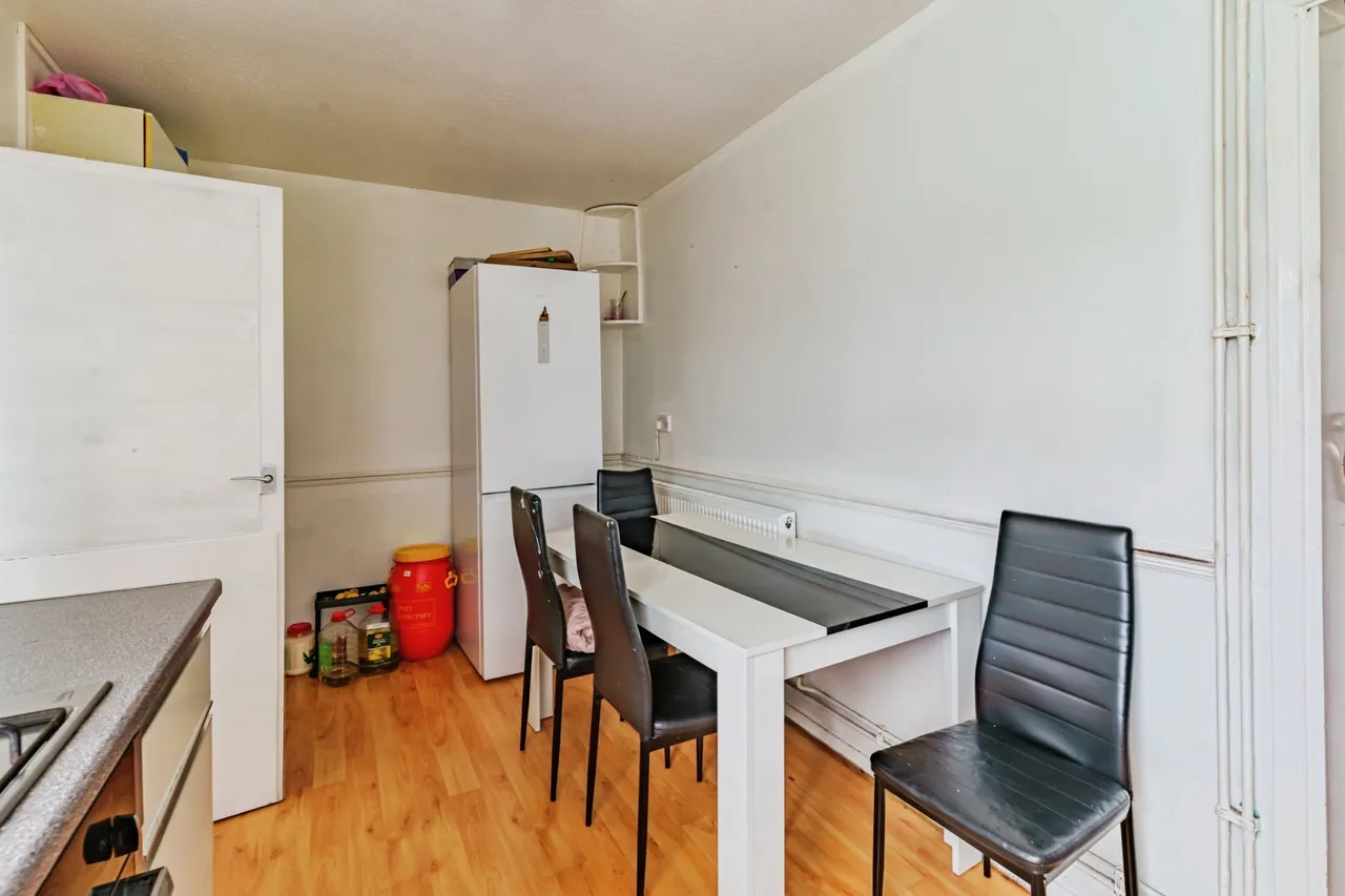 Apley Road, Reigate, photo 8