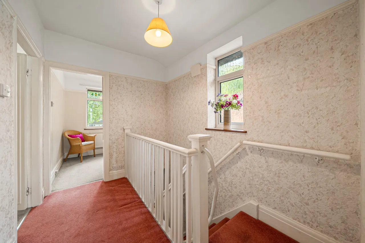 Woodham Lane, New Haw, KT15, photo 15