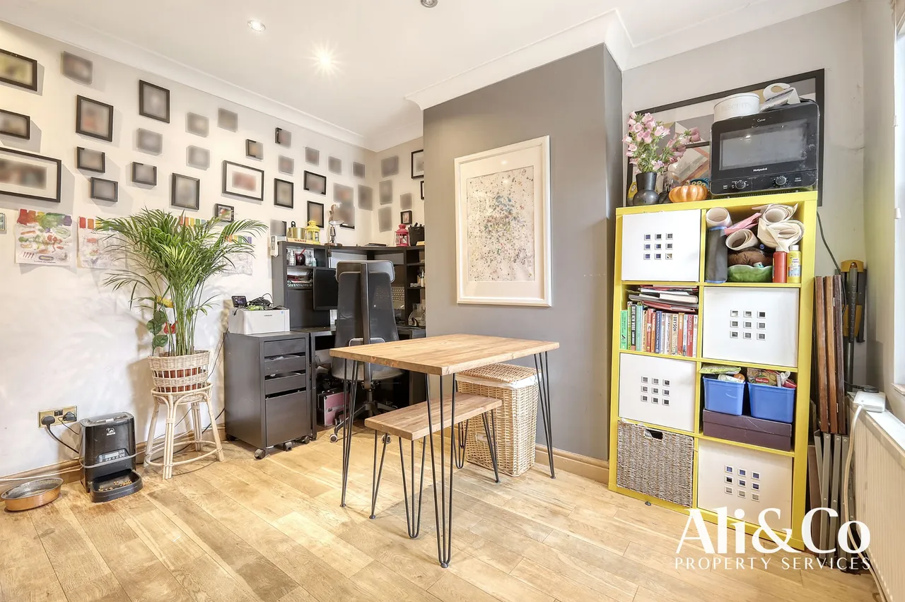 Prospect Place, Grays, Essex, RM17 6BY, photo 6