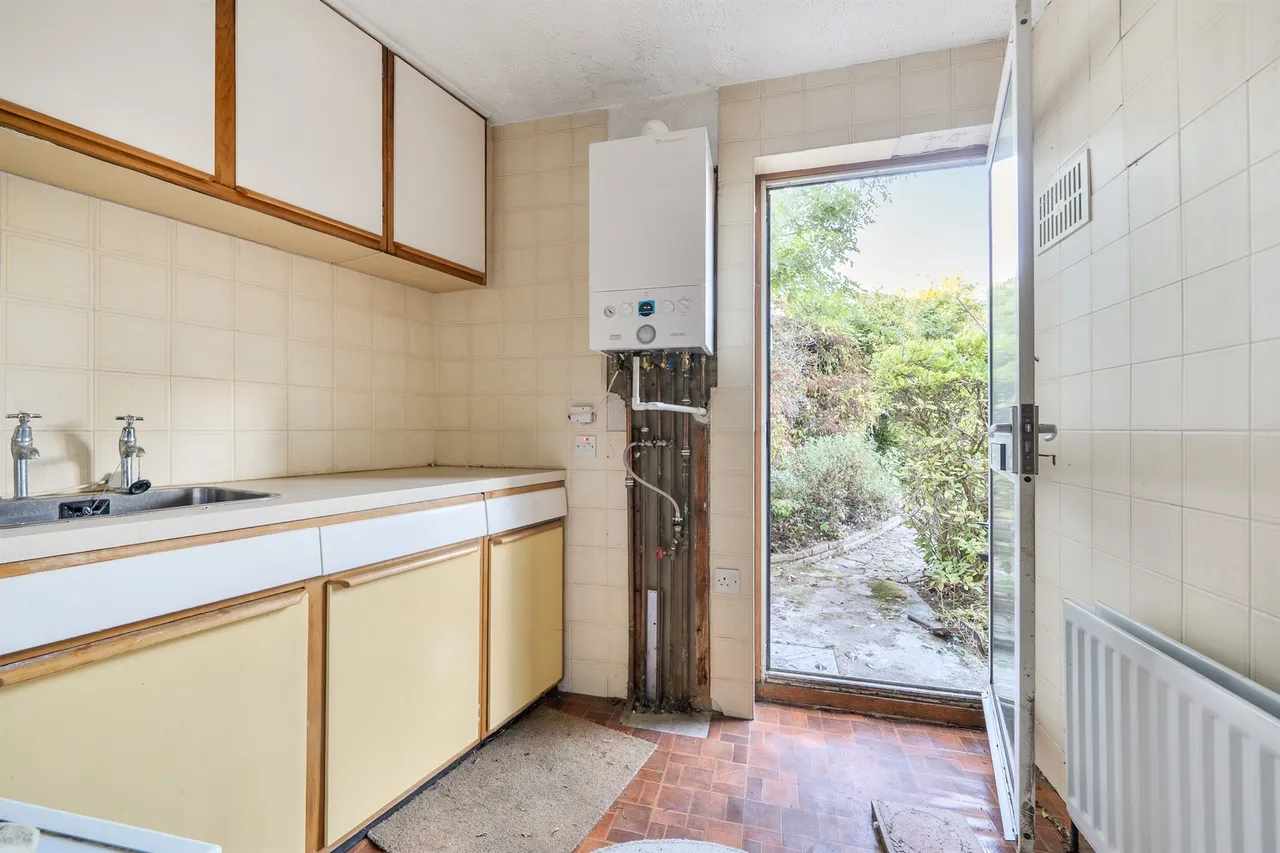 Lambourne Gardens, Enfield, EN1, photo 7