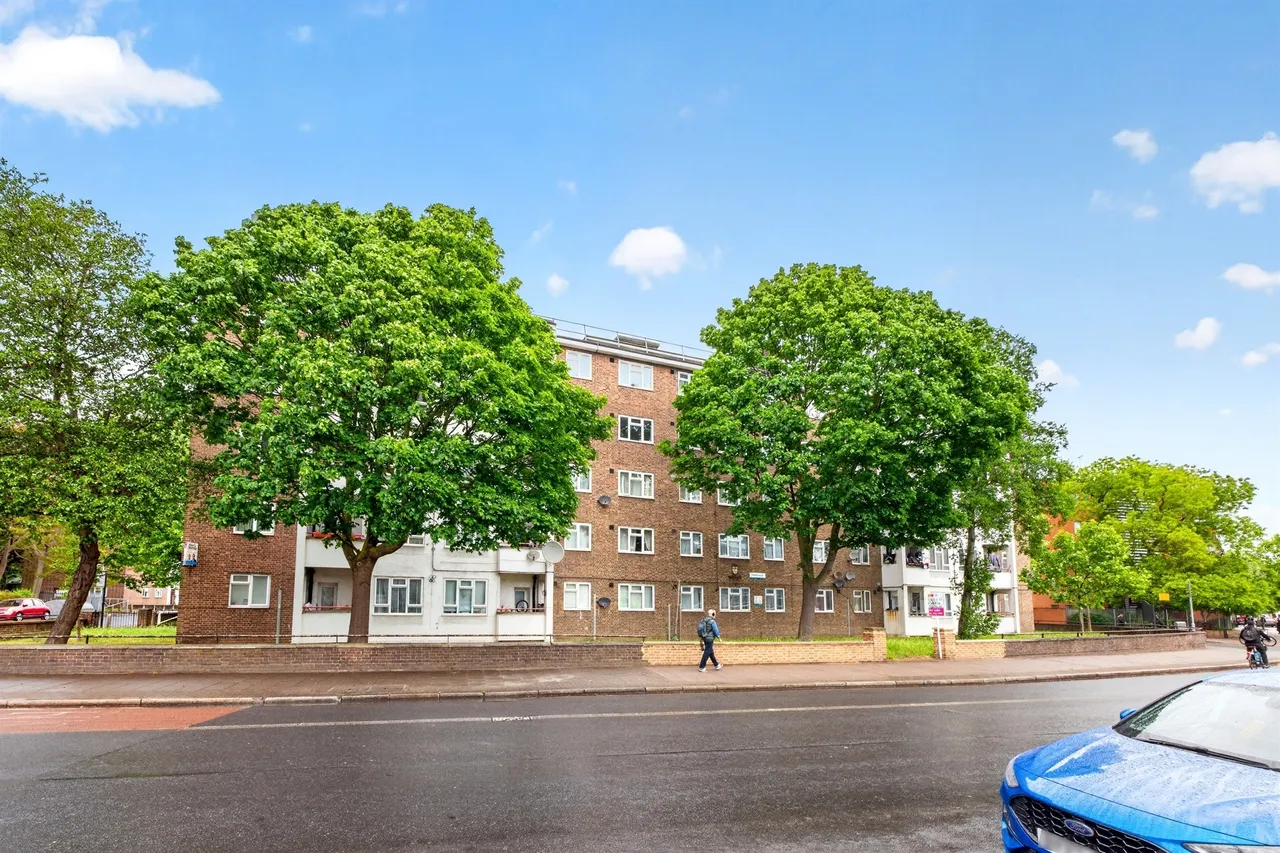 Coldharbour Lane, London, photo 3