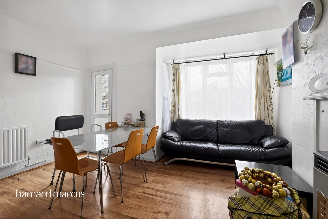 Coldharbour Lane, London, photo 8