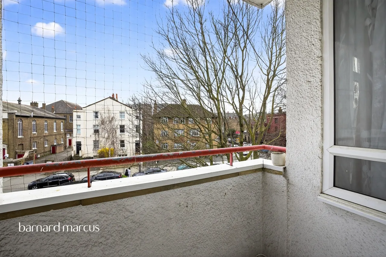 Coldharbour Lane, London, photo 4