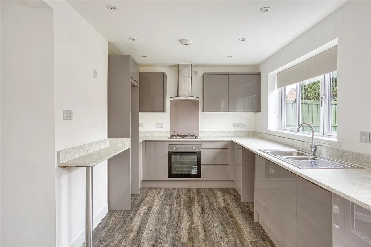 Maypole Lane, Littleover, photo 4
