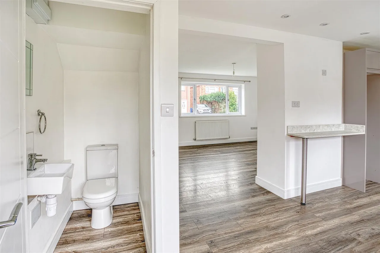 Maypole Lane, Littleover, photo 9