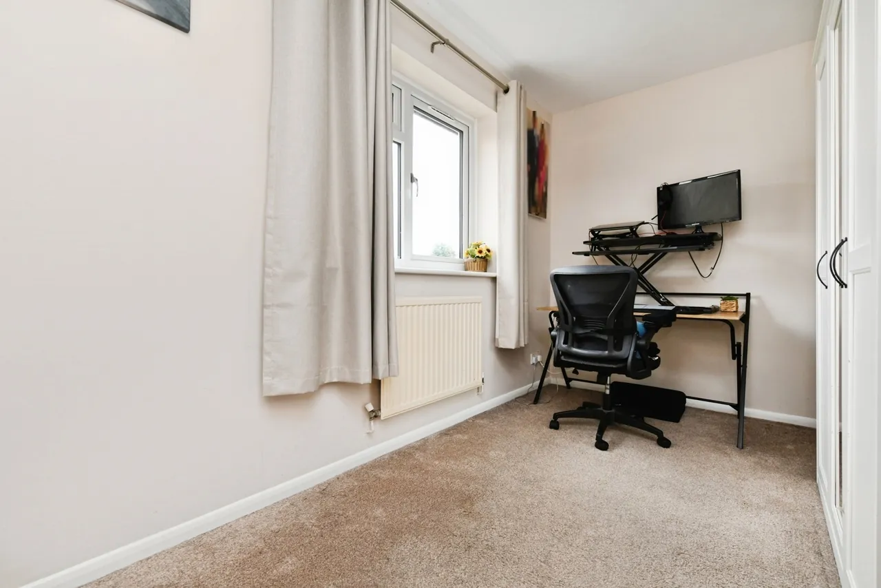 Box Close, Basildon, Essex, SS15, photo 10