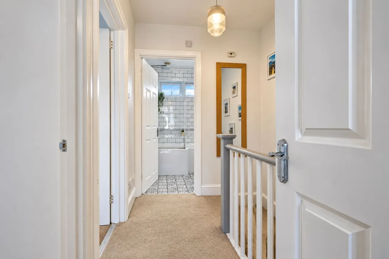 Cyprus Terrace, Barnstaple, EX32, photo 11