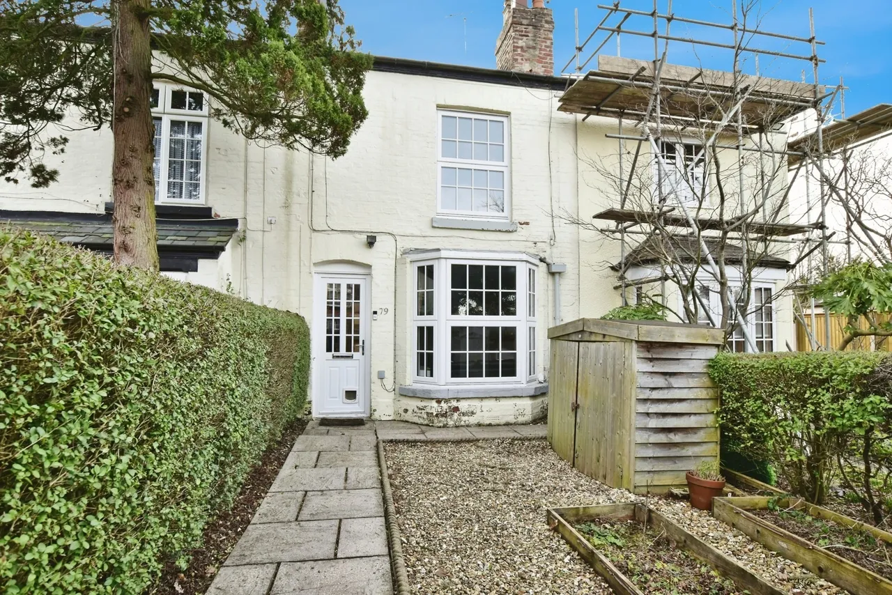 2 bed house for sale — Heyes Lane, Alderley Edge, Cheshire, SK9