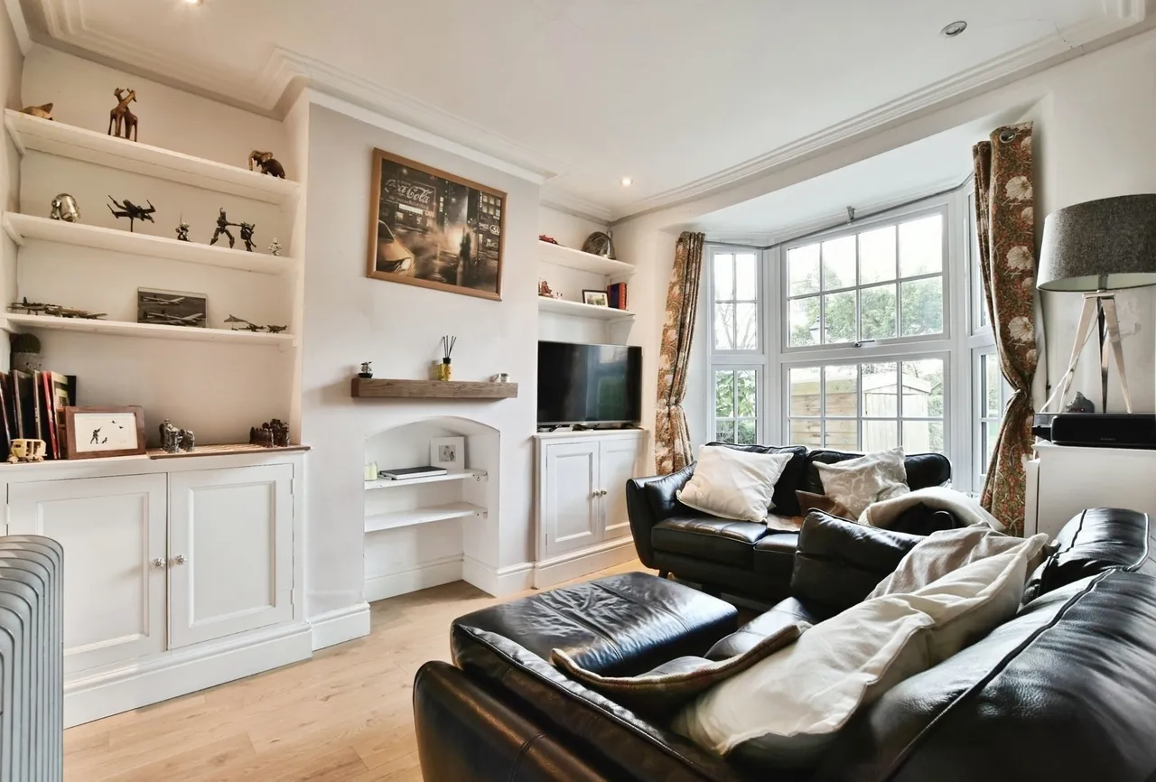 Heyes Lane, Alderley Edge, Cheshire, SK9, photo 2