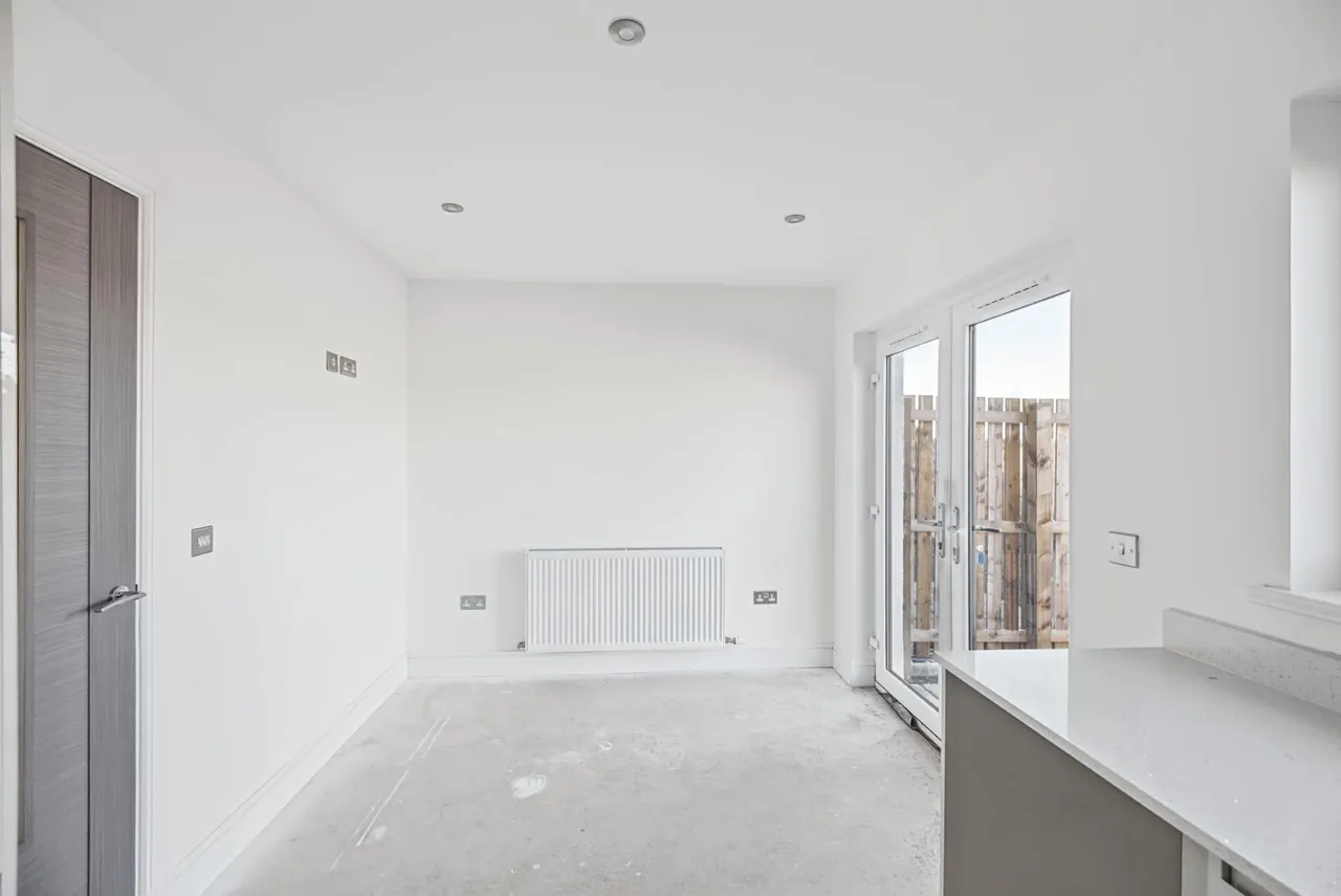 Benhar Road, Shotts, ML7, photo 8