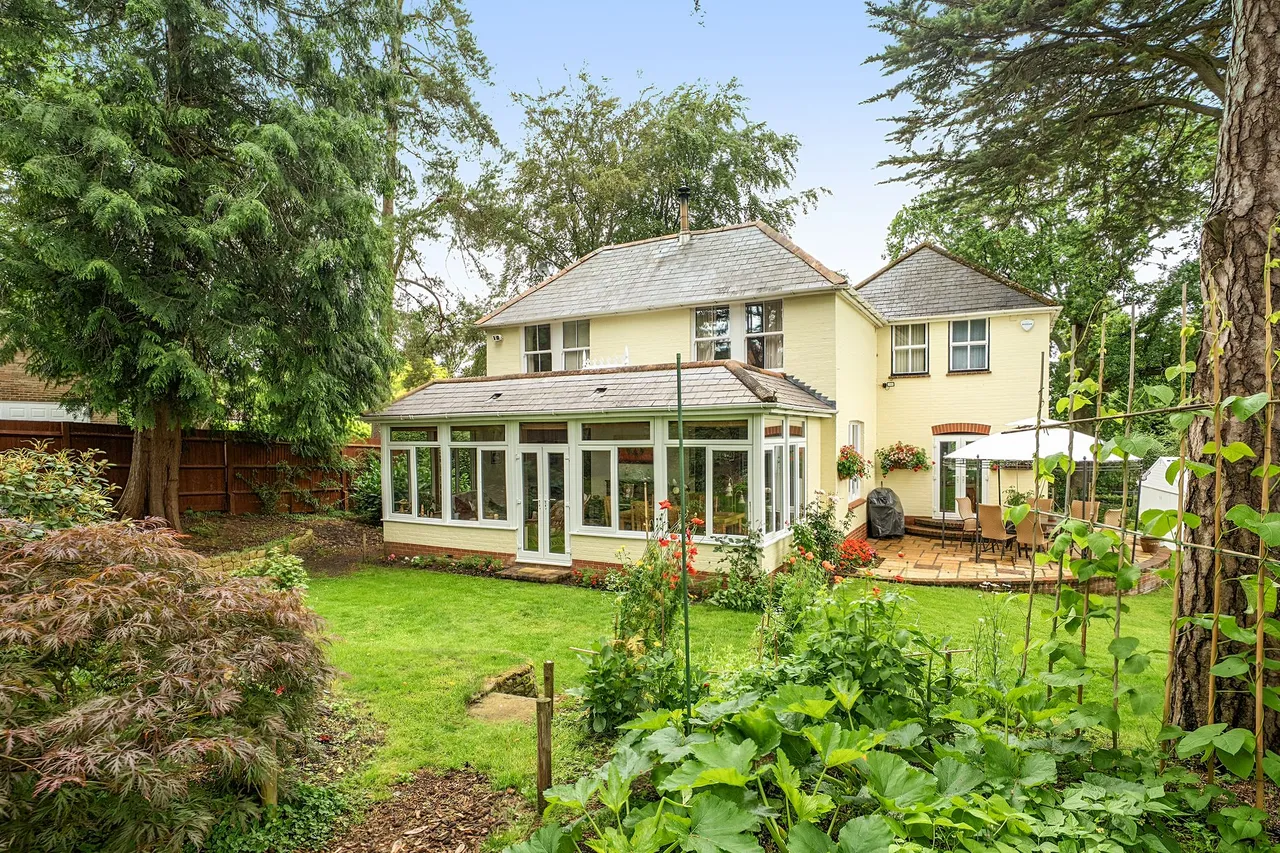 Amberley Road, Storrington, RH20, photo 29
