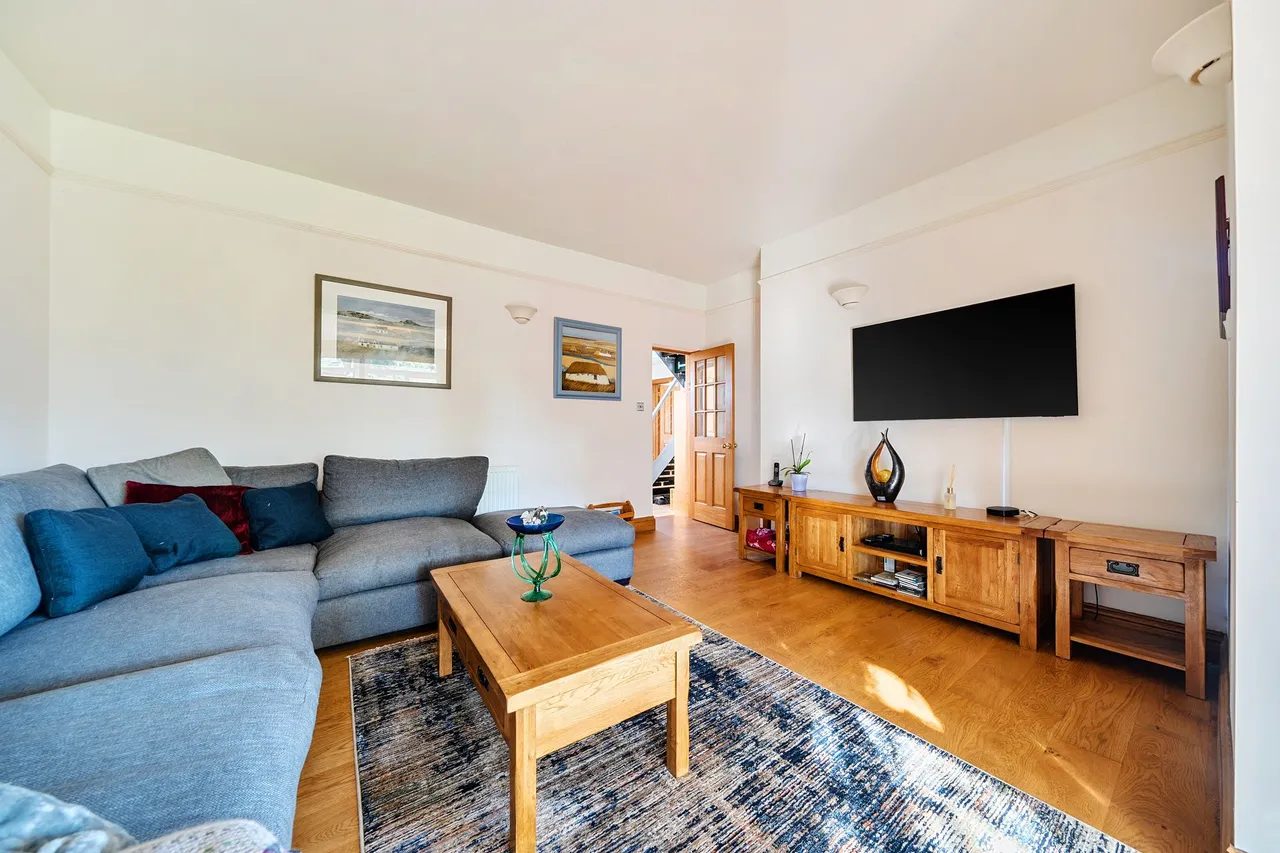 Amberley Road, Storrington, RH20, photo 9
