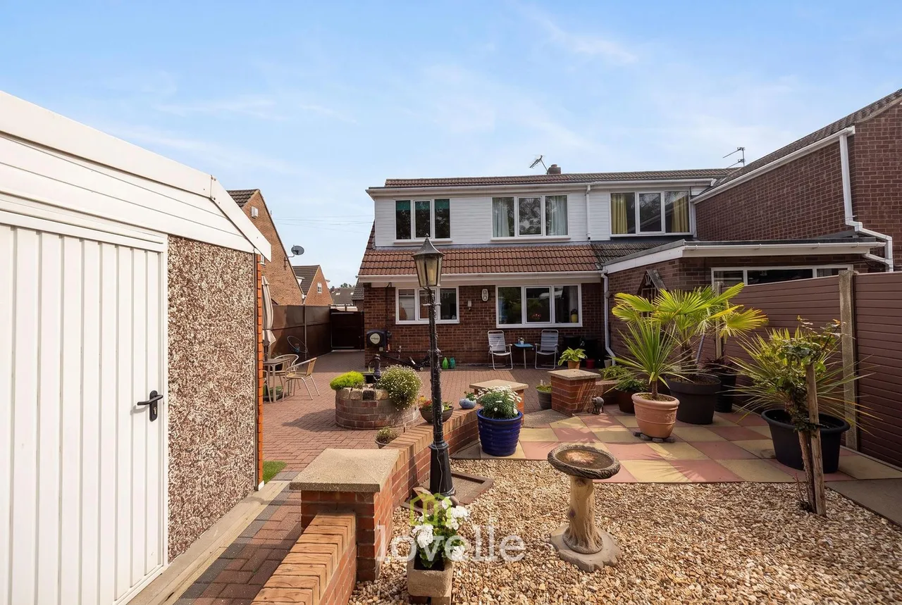 St. Crispin Close, North Killingholme, DN40, photo 28